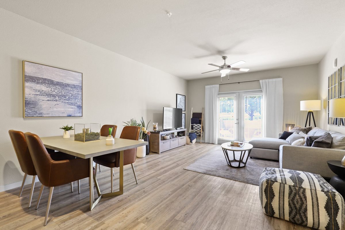 The Ridge At Thornton Station Apartments